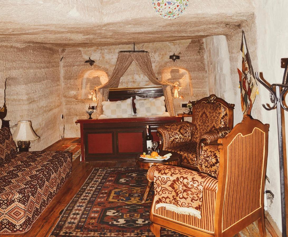 Emily Cave House Bed and Breakfast Γκόρεμε Εξωτερικό φωτογραφία