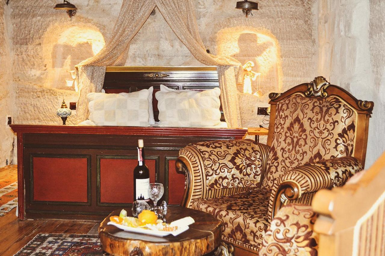 Emily Cave House Bed and Breakfast Γκόρεμε Εξωτερικό φωτογραφία