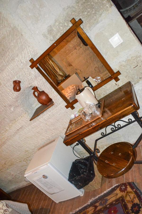 Emily Cave House Bed and Breakfast Γκόρεμε Εξωτερικό φωτογραφία