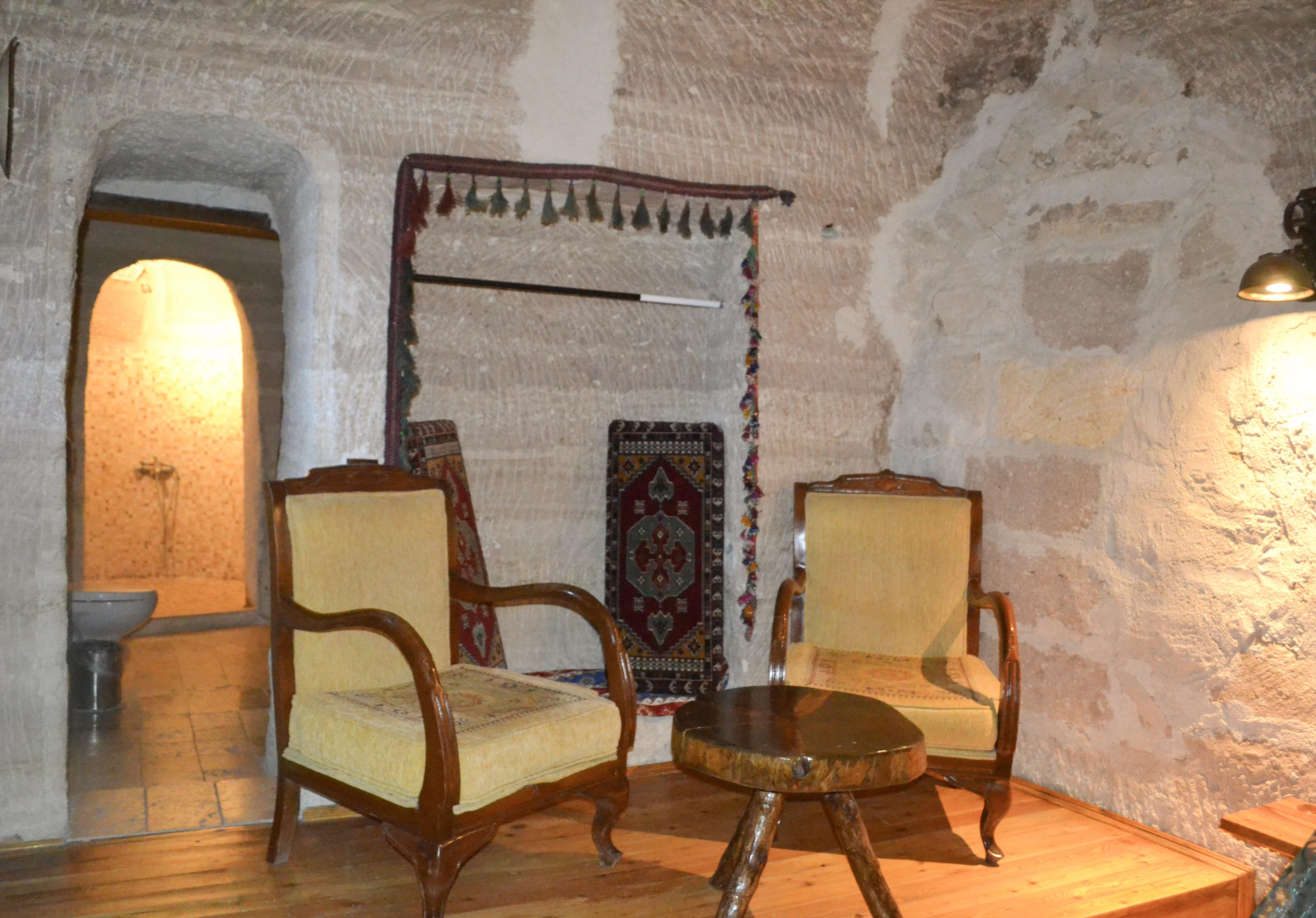 Emily Cave House Bed and Breakfast Γκόρεμε Εξωτερικό φωτογραφία