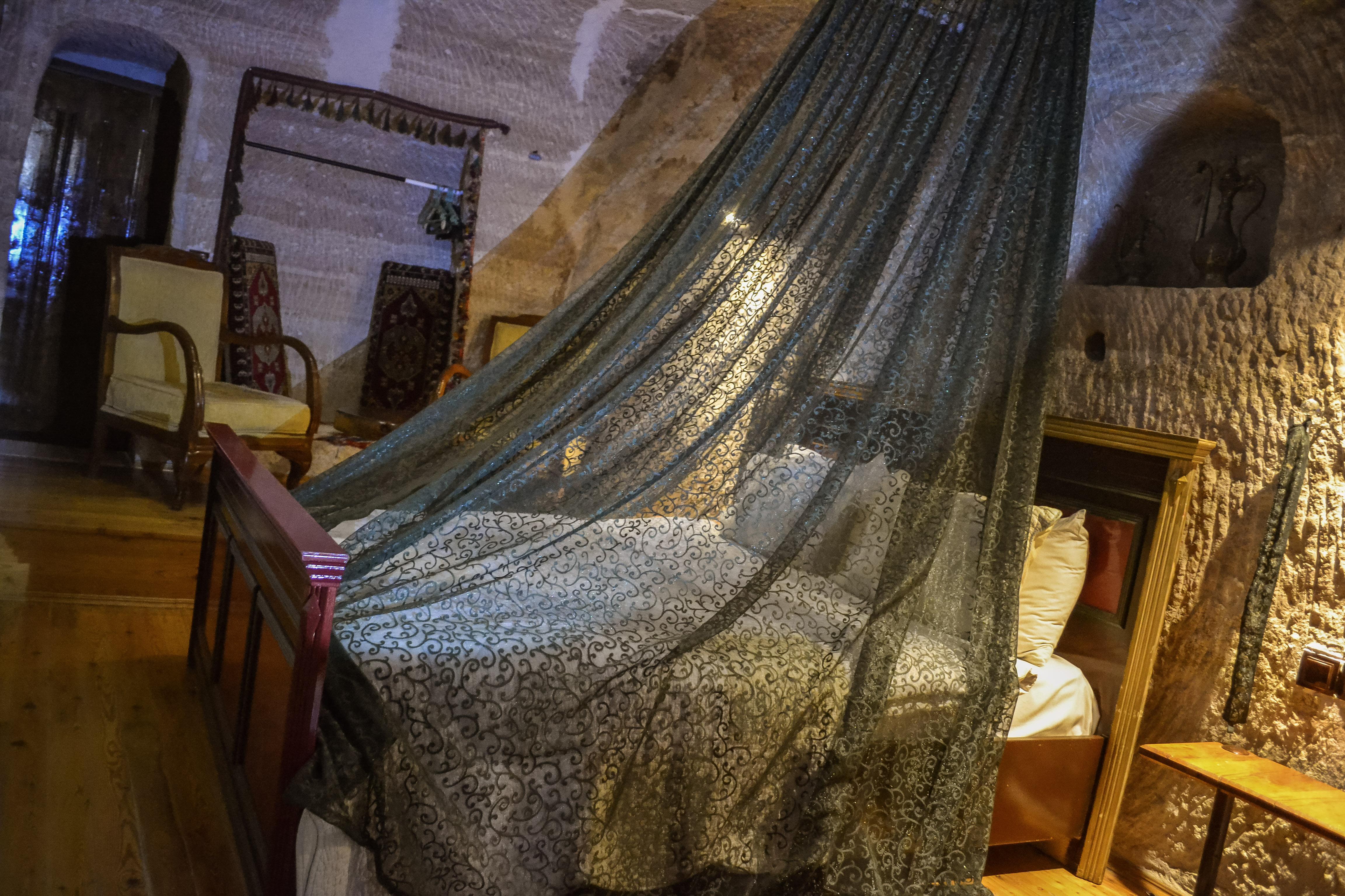Emily Cave House Bed and Breakfast Γκόρεμε Εξωτερικό φωτογραφία
